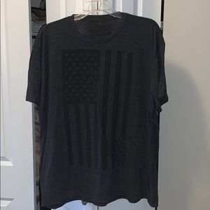 Men’s US flag T-shirt